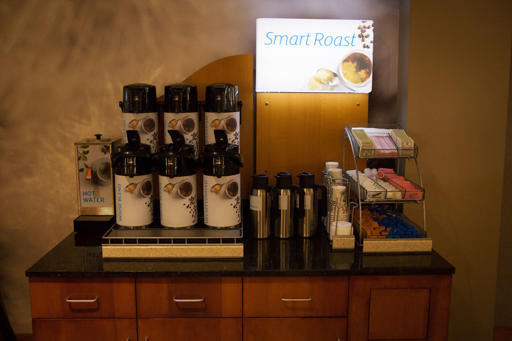 Holiday Inn Express Hotel And Suites Saint Robert By Ihg Bagian luar foto
